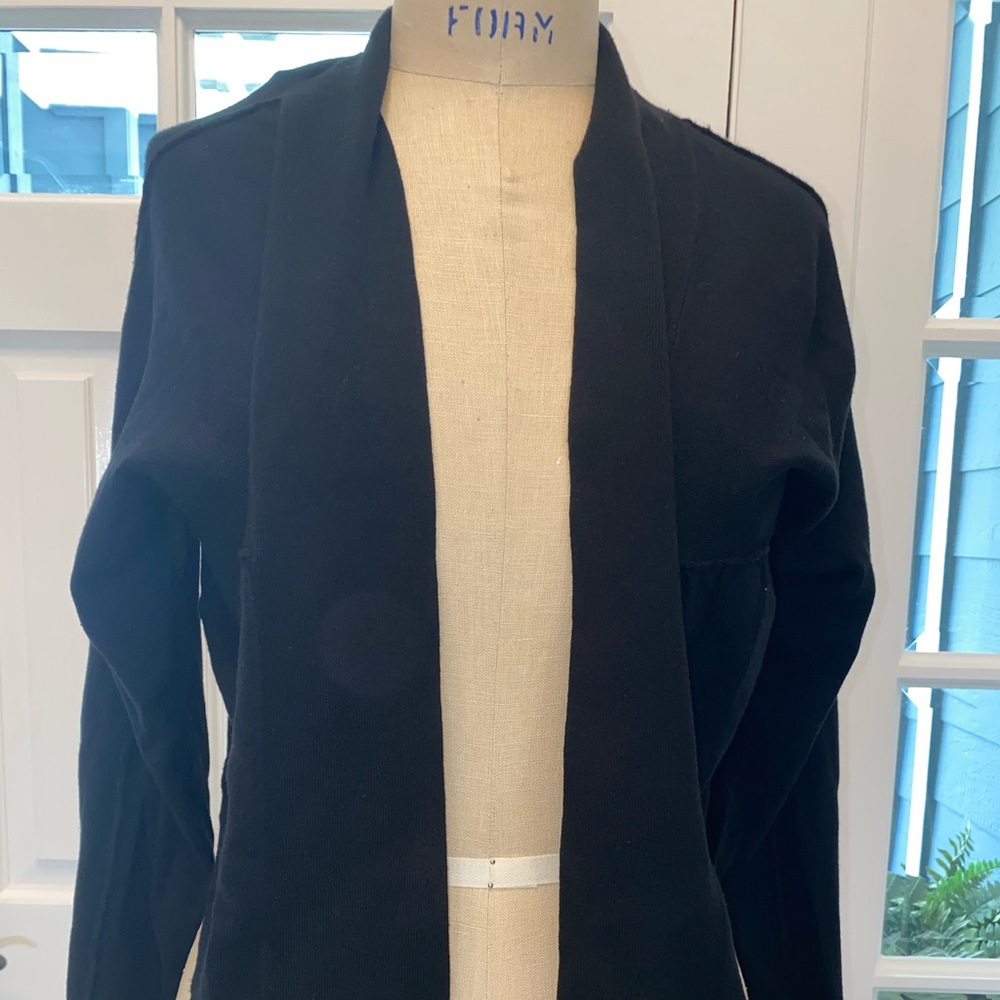 Studio M woman cardigan